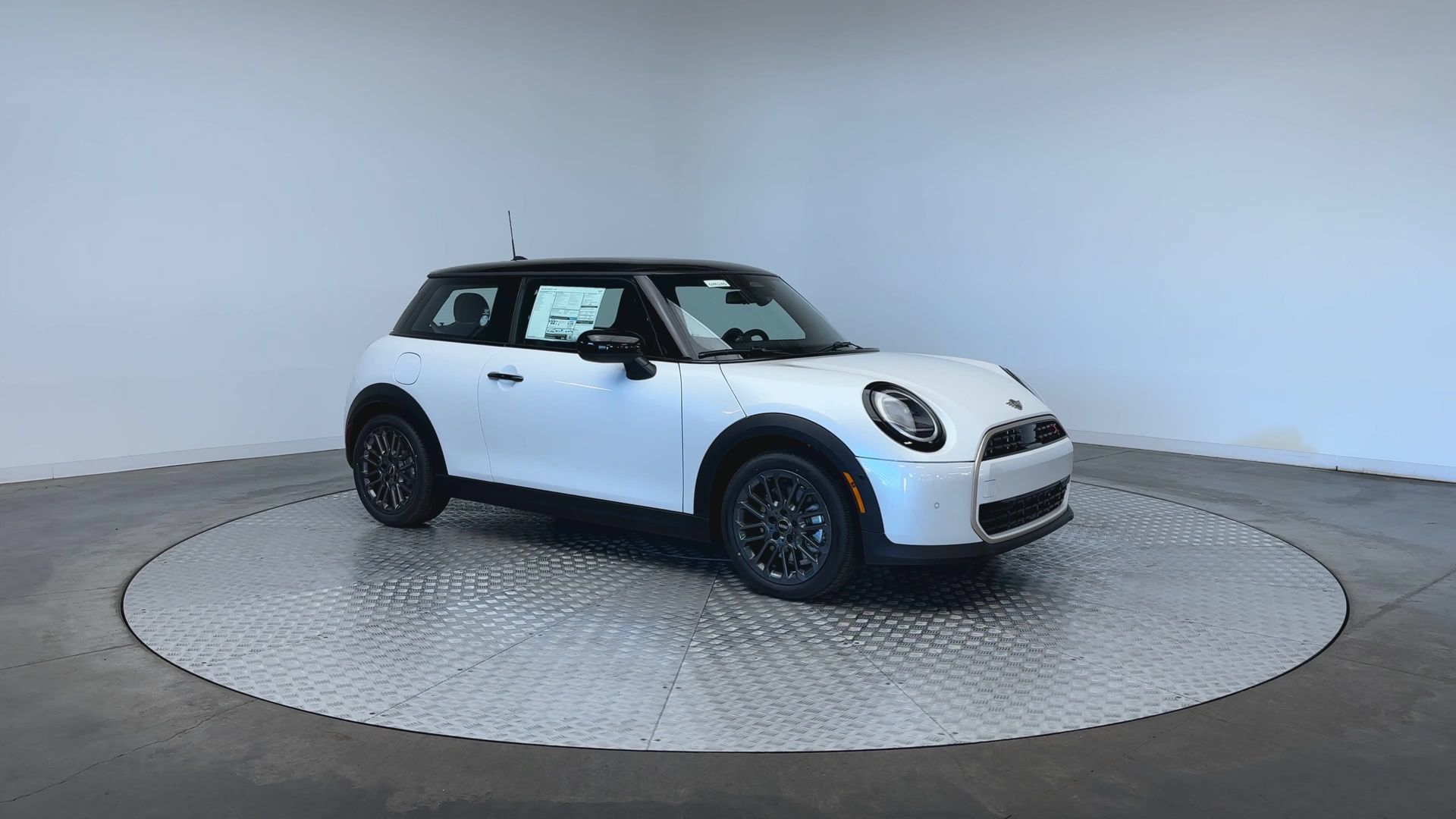 Used 2026 MINI Cooper S FWD image 2