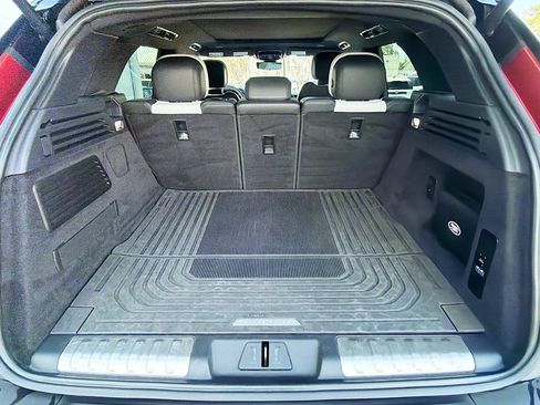 Used 2023 Land Rover Range Rover Sport SE Dynamic AWD/4WD image 11