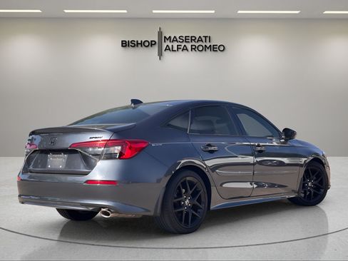 Used 2023 Honda Civic Sport image 5