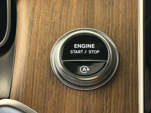 Certified 2023 Mercedes-Benz GLC 300 4MATIC image 29