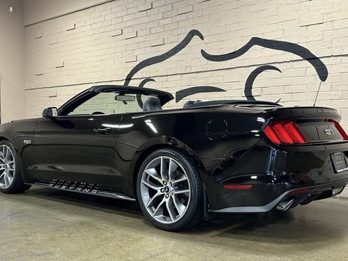 Used 2017 Ford Mustang GT Premium w/ Equipment Group 401A image 11