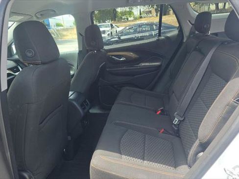 Used 2018 GMC Terrain SLE w/ Driver Convenience Package FWD image 17