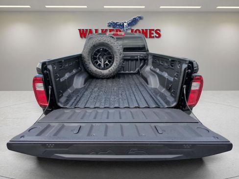 New 2026 GMC Canyon AT4X w/ AT4X AEV Edition image 15