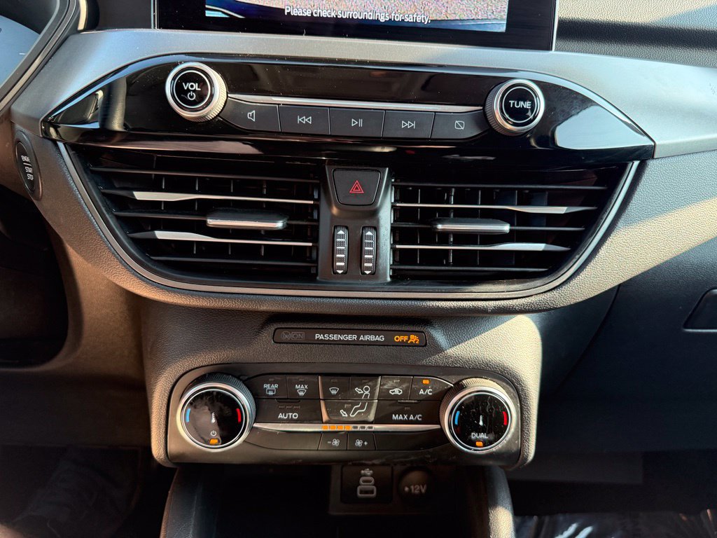 Used 2025 Ford Escape Active FWD image 28