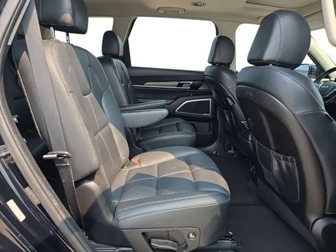 Used 2022 Kia Telluride EX w/ EX Premium Package FWD image 17