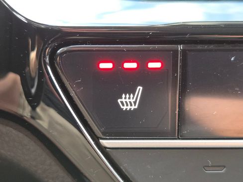 Certified 2024 Honda Civic Touring image 6