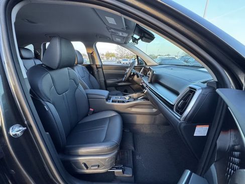 New 2026 Kia Sorento EX AWD/4WD image 9