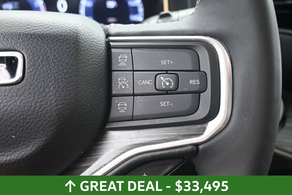 Used 2024 Jeep Wagoneer L Series II w/ Flexible Seating Group AWD/4WD image 25