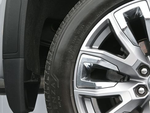 Used 2024 GMC Sierra 1500 Denali image 44