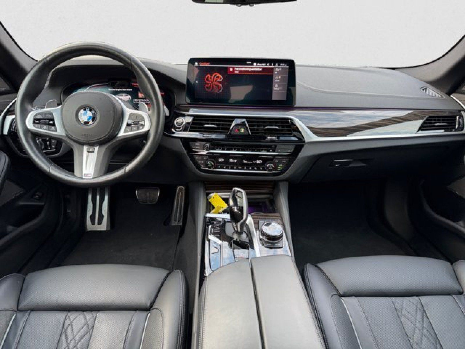 Used 2023 BMW M550i xDrive w/ Executive Package AWD/4WD image 13