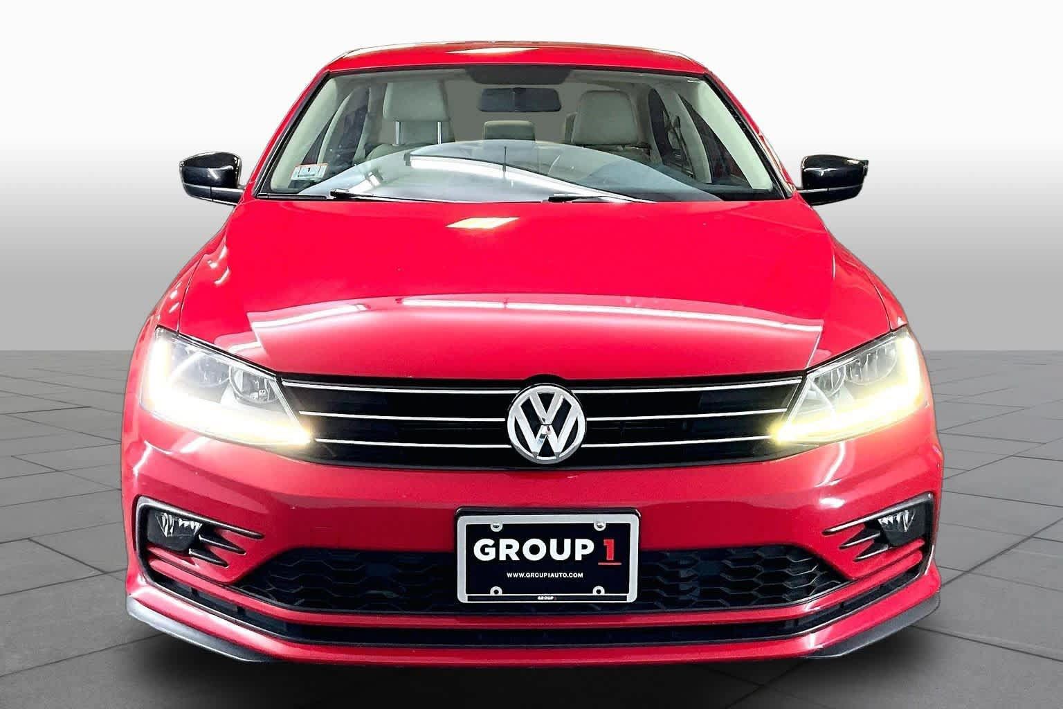 Used 2018 Volkswagen Jetta Wolfsburg Edition FWD image 4