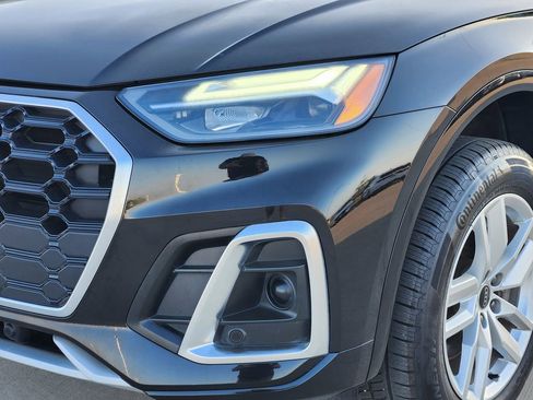 Used 2023 Audi Q5 2.0T Premium w/ Convenience Package image 6