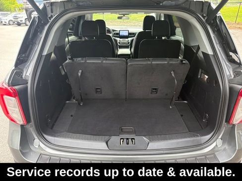 Used 2022 Ford Explorer XLT w/ Equipment Group 202A AWD/4WD image 29