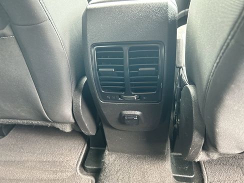 Used 2019 Ford Escape SE AWD/4WD image 20