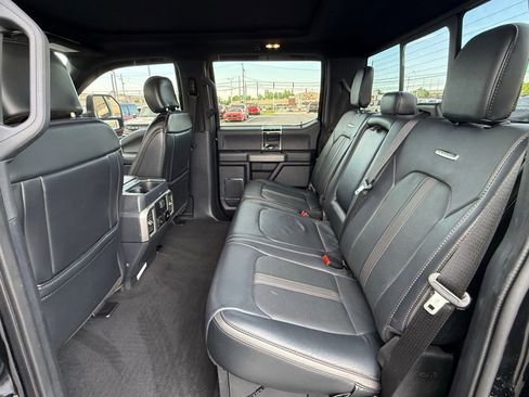 Used 2022 Ford F450 Platinum w/ FX4 Off-Road Package AWD/4WD image 16