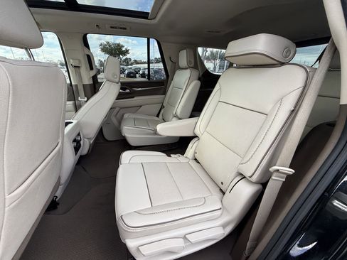 Used 2023 GMC Yukon Denali w/ Max Trailering Package image 29