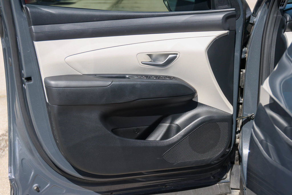 Used 2026 Hyundai Tucson SE FWD image 9
