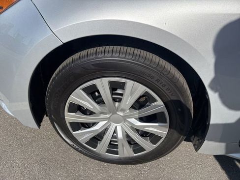 Certified 2022 Toyota Corolla LE FWD image 18