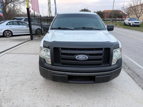 Used 2010 Ford F150 XL image 3