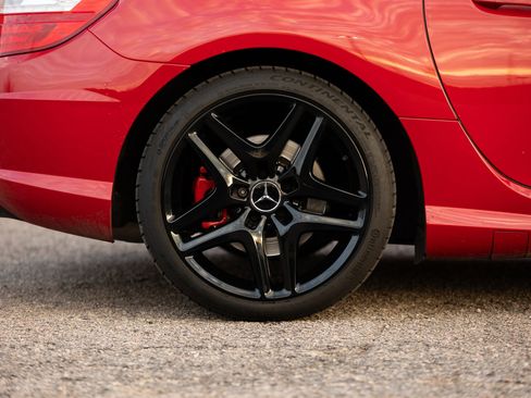 Used 2016 Mercedes-Benz SLK 350 image 14