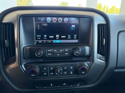 Used 2018 Chevrolet Silverado 1500 LT w/ All Star Edition RWD image 18
