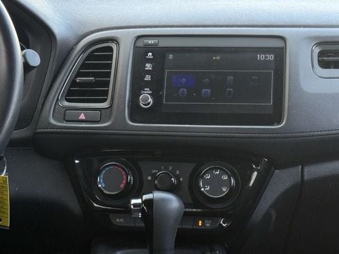 Used 2020 Honda HR-V Sport image 17