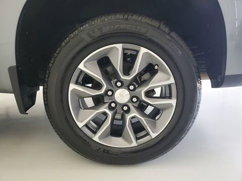 Used 2021 Chevrolet Silverado 1500 LT w/ Texas Edition Plus AWD/4WD image 10