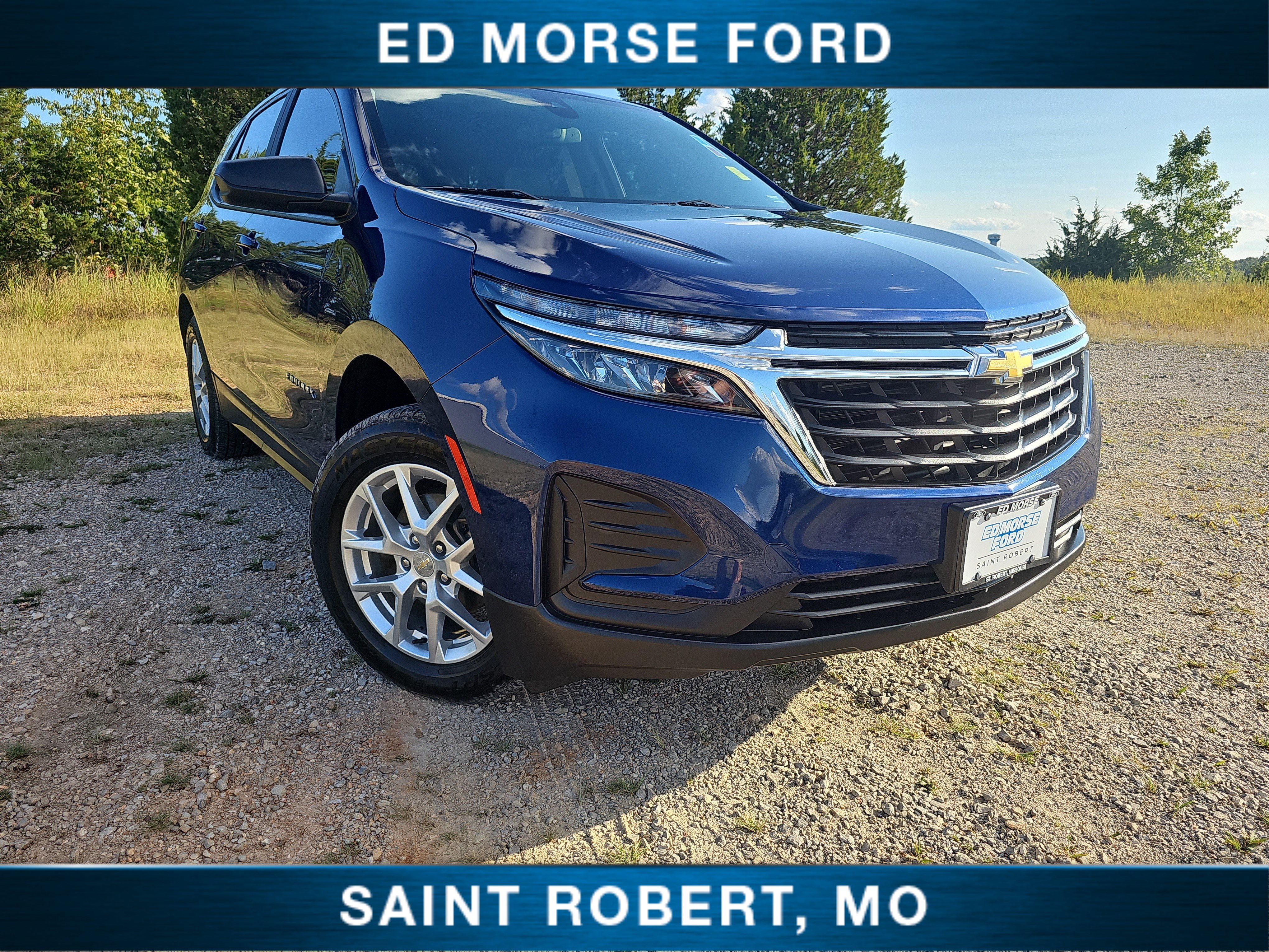 Used 2023 Chevrolet Equinox LS w/ LS Convenience Package AWD/4WD image 1