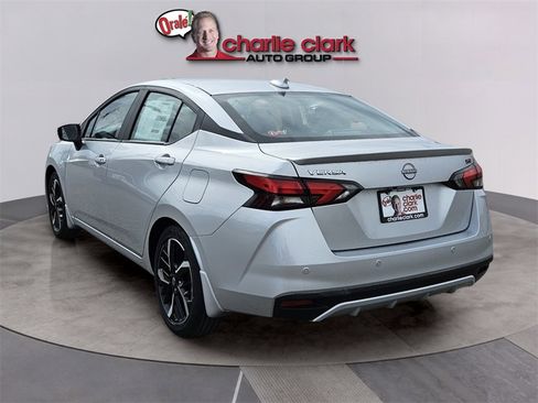 New 2025 Nissan Versa SR w/ Trunk Package image 4