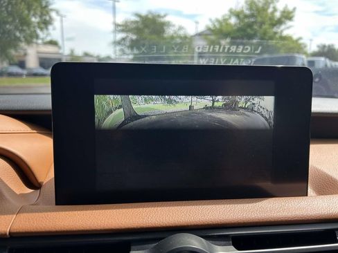 Used 2025 Lexus IS 300 w/ Comfort Package RWD image 14