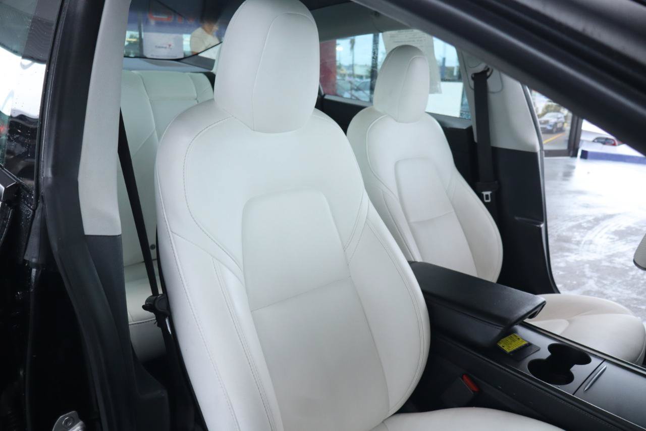 Used 2021 Tesla Model 3 Long Range AWD/4WD image 36