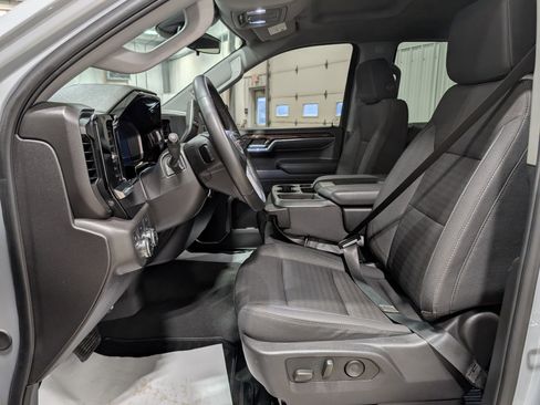 Used 2024 GMC Sierra 1500 Elevation image 14