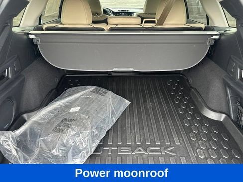 Used 2025 Subaru Outback Limited XT AWD/4WD image 7