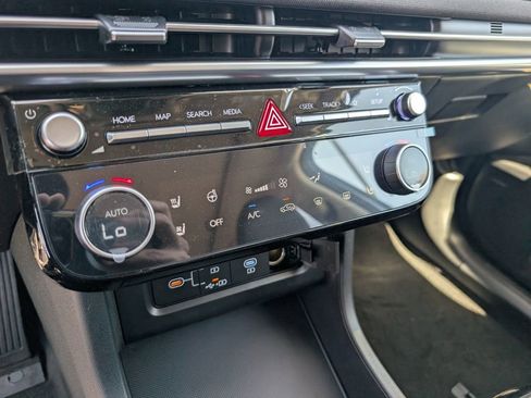 New 2025 Hyundai Tucson Limited image 13