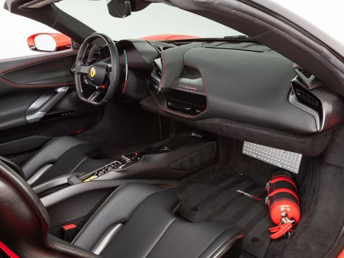 Certified 2022 Ferrari SF90 Spider image 82