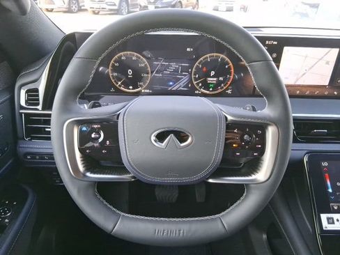 New 2026 INFINITI QX80 4WD image 10
