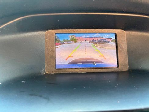 Used 2017 Ford Focus SE image 10