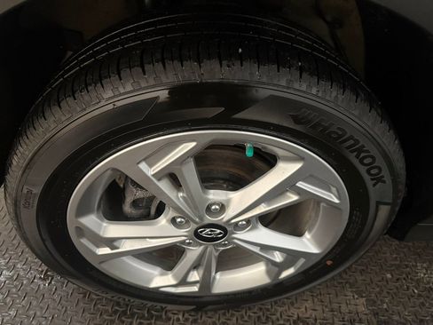 Used 2023 Hyundai Kona SEL image 16