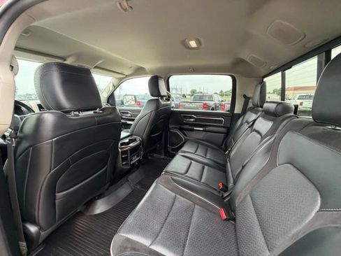 Used 2022 RAM 1500 Laramie AWD/4WD image 12