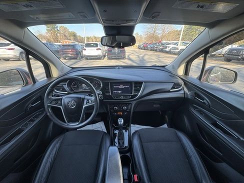 Used 2017 Buick Encore Preferred image 18