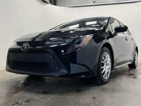 Used 2021 Toyota Corolla LE image 27