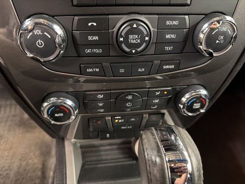 Used 2010 Ford Fusion Sport FWD image 10