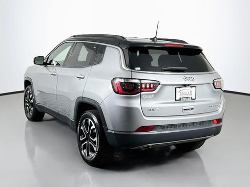 Used 2023 Jeep Compass Limited AWD/4WD image 5