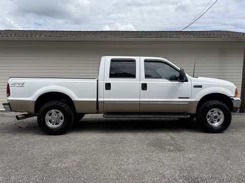 Used 2000 Ford F250 Lariat AWD/4WD image 1