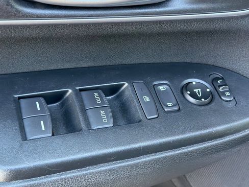Used 2017 Honda CR-V EX image 14