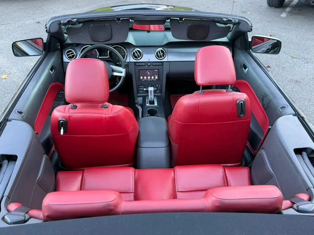 Used 2006 Ford Mustang GT Premium RWD image 15