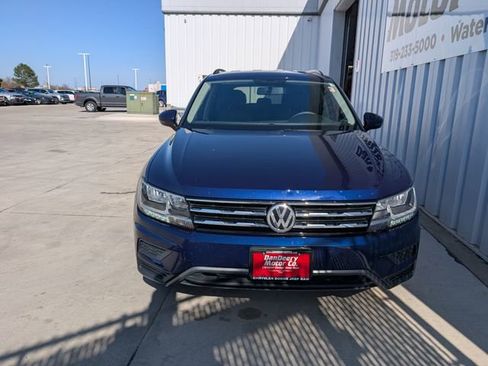 Used 2021 Volkswagen Tiguan S image 32