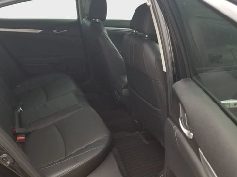 Used 2016 Honda Civic Touring image 14