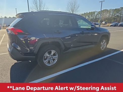 Used 2022 Toyota RAV4 XLE image 11