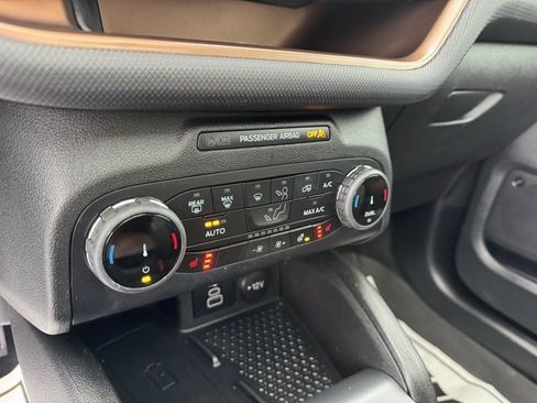 Used 2023 Ford Bronco Sport Outer Banks w/ Tech Package image 30